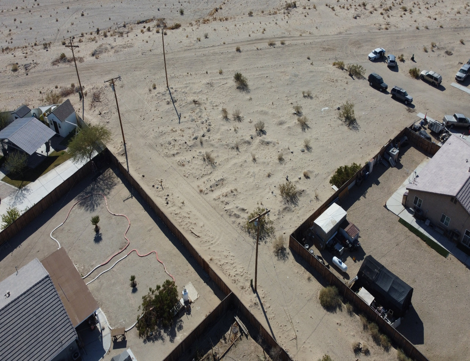 AMAZING OVERSIZED RESIDENTIAL LOT!! LOW MONTHLY PAYMENT OF $300.00  1462 Schirra Ln., Salton City, CA 92275 APN: 007-863-002-000