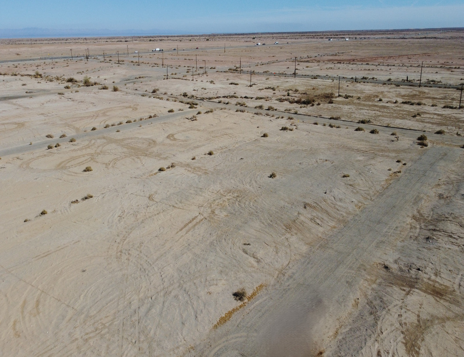 WESTSIDE OF HIGHWAY 86 RESIDENTIAL LOT IN A QUIET AREA!! LOW MONTHLY PAYMENTS OF $100.00  1698 Air Vista Ave., Salton City, CA 92275  APN: 017-213-005-000 - Get Land Today