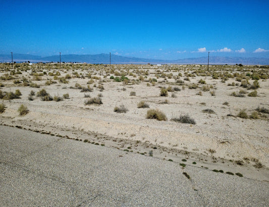 PRE-SALE STARTS 10/20/25!! SUPER COMBO DEAL!! SIDE BY SIDE RESIDENTIAL LOTS IN A QUIET AREA!!  LOW MONTHLY PAYMENT OF $330.00  2174 & 2176 Palm Kist Ave., Salton City, CA 92275 APN: 017-622-006-000 & 017-622-006-000 - Get Land Today