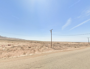 ASTONISHING .94 ACRES OF RECREATIONAL LAND LOCATED ABOUT 15 MINUTES FROM BOMBAY BEACH!! LOW MONTHLY PAYMENTS OF $175.00  APN: 002-110-058-000