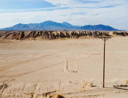 SOLD!! RESIDENTIAL LOT WITH BEAUTIFUL SCENERY, PERFECT LOCATION!! LOW MONTHLY PAYMENTS OF $300.00  2003 Lake View Ct., Salton City, CA 92275 APN: 007-311-006-000
