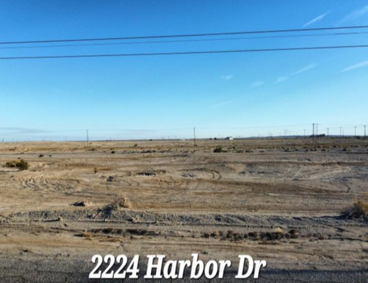 SOLD!! BEAUTIFUL RESIDENTIAL LOT ON MAIN STREET NEAR COMMERCIAL AREA!!  2224 Harbor Dr., Salton City, CA 92275 APN: 012-282-011-000