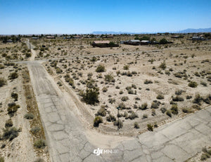 RESIDENTIAL LOT IN A QUIET AREA WITH A BEAUTIFUL SCENERY!! LOW MONTHLY PAYMENTS OF  $ 210.00  1053 Sea Urchin Ave., Salton City, CA 92274 APN: 015-455-007-000 - Get Land Today