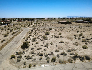 RESIDENTIAL LOT IN A QUIET AREA WITH A BEAUTIFUL SCENERY!! LOW MONTHLY PAYMENTS OF  $ 210.00  1053 Sea Urchin Ave., Salton City, CA 92274 APN: 015-455-007-000 - Get Land Today