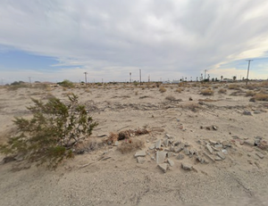 RESIDENTIAL LOT WITH BEAUTIFUL SCENERY IN VISTA DEL MAR!! LOW MONTHLY PAYMENTS OF $275.00  1309 Bourbon Ave., Salton City, CA 92275 APN: 001-602-004-000