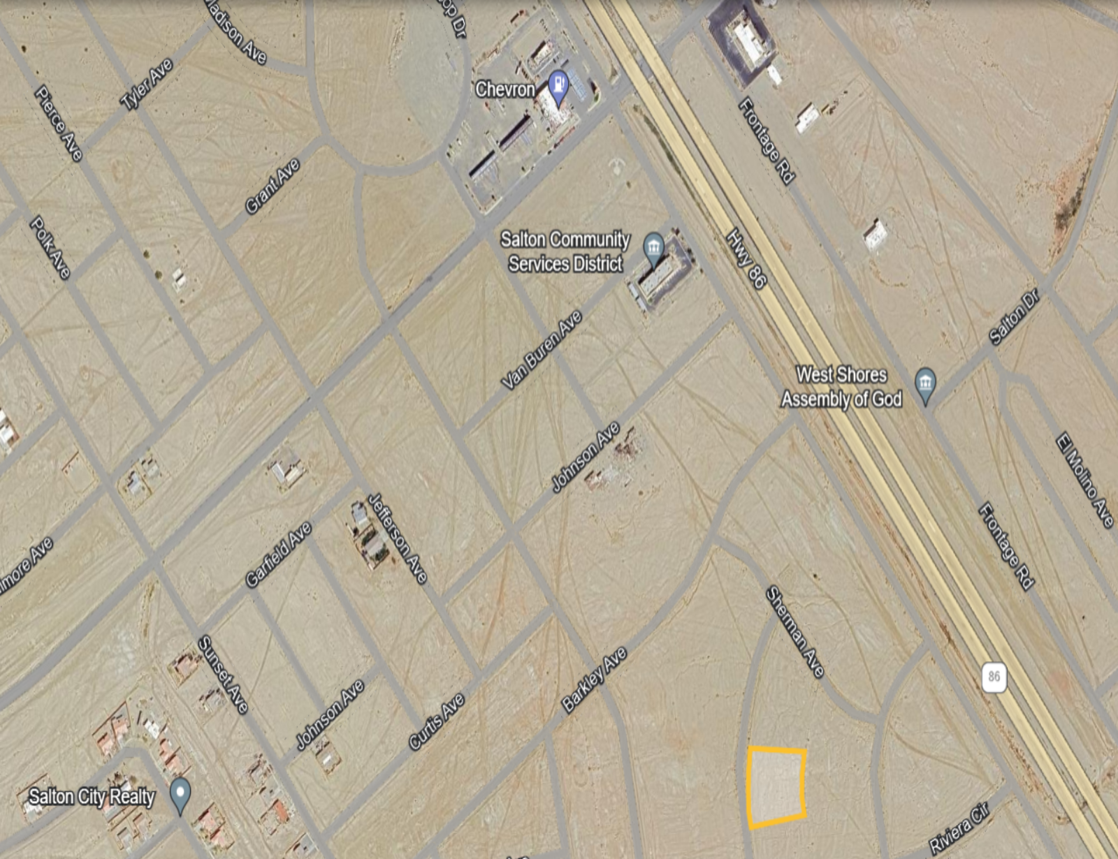 AMAZING 1.43 ACRES RESIDENTIAL LOT NEAR HWY 86 AND THE COMMERCIAL AREA!! LOW MONTHLY PAYMENTS OF $1,200.00  1998 Burr Ave., Salton City, CA 92275 APN: 014-293-004-000