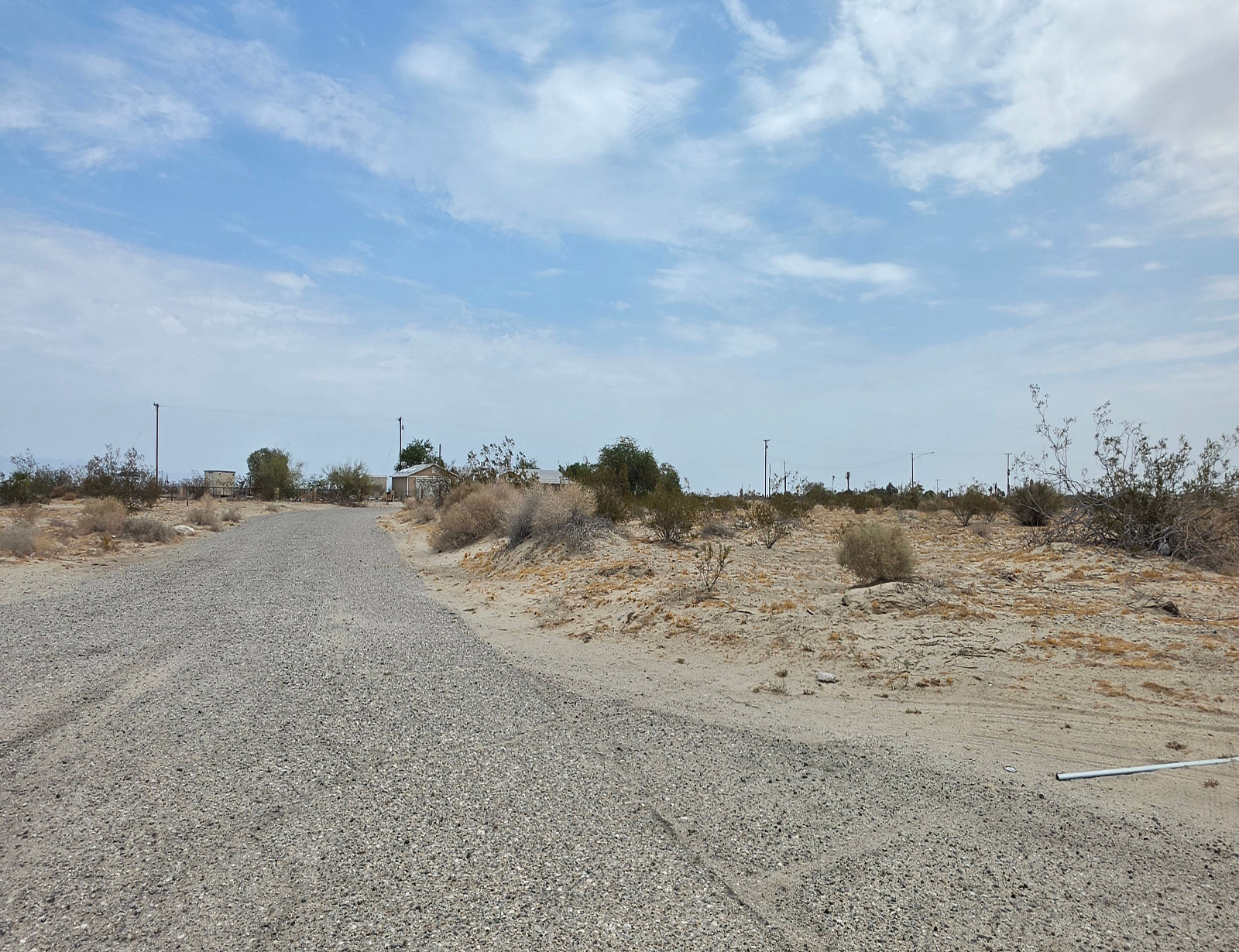 AMAZING OVERSIZED RESIDENTIAL LOT WITH BEAUTIFUL SCENERY!! LOW MONTHLY PAYMENTS OF $200.00  1119 Pacific St., Salton City, CA 92274 APN: 008-031-010-000