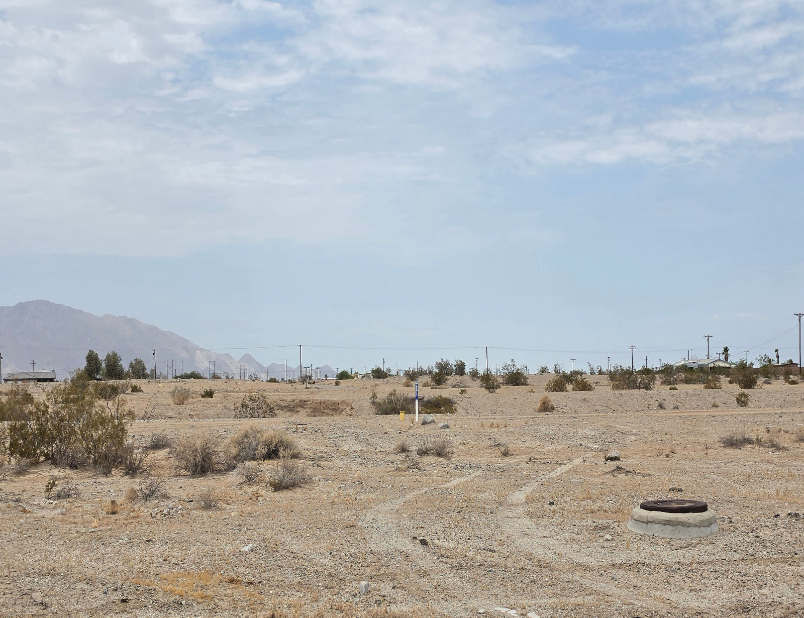 GREAT RESIDENTIAL LOT NEAR MAIN STREET!! LOW MONTHLY PAYMENTS OF $215.00   2467 Sea Port Ave., Salton City, CA 92275 APN: 009-391-002-000