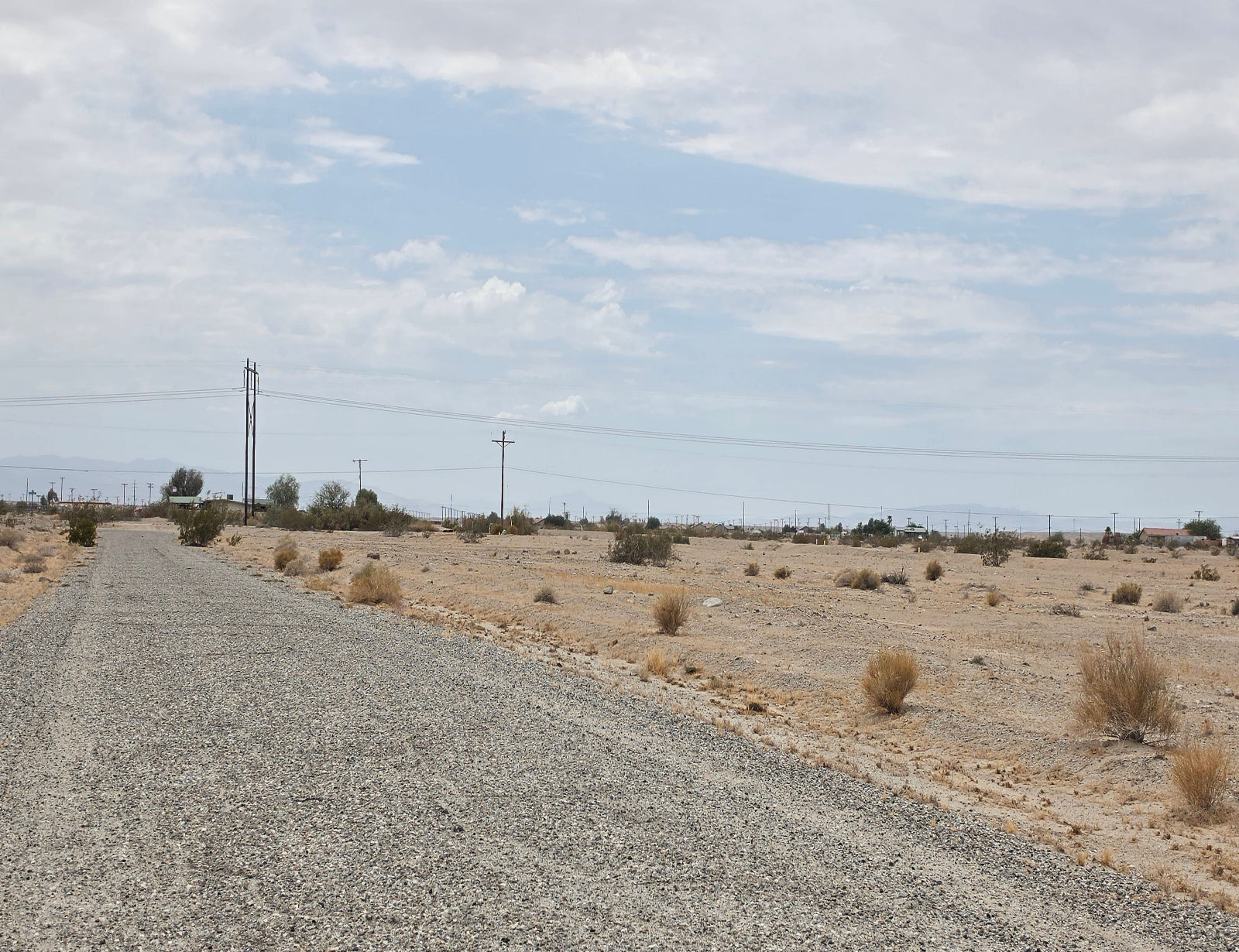 GREAT RESIDENTIAL LOT NEAR MAIN STREET!! LOW MONTHLY PAYMENTS OF $215.00   2467 Sea Port Ave., Salton City, CA 92275 APN: 009-391-002-000