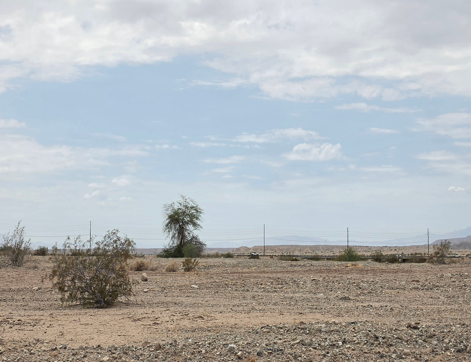 RESIDENTIAL LOT NEAR HIGHWAY 86!! LOW MONTHLY PAYMENTS OF $215.00   2461 Cedar Ave., Salton City, CA 92275 APN: 011-063-004-000