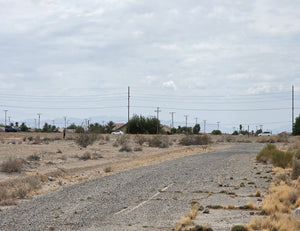 RESIDENTIAL LOT A FEW BLOCKS FROM HIGHWAY 86!! LOW MONTHLY PAYMENTS OF $325.00  2408 Balsa Ave., Salton City, CA 92275 APN: 011-102-013-000
