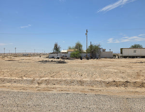 RESIDENTIAL LOT IN A VERY QUIET AREA IN SALTON CITY!! LOW MONTHLY PAYMENTS OF $235.00   1003 Paraguay Ave., Salton City, CA 92275 APN: 015-483-009-000