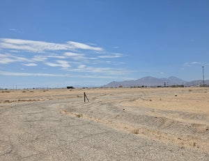 COMMERCIAL LOT NEAR HIGHWAY 86!! LOW MONTHLY PAYMENTS OF $325.00   1146 Grand Ave., Salton City, CA 92275 APN: 015-510-031-000