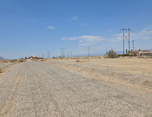 RESIDENTIAL LOT NEAR COMMERCIAL AREA AND HIGHWAY 86!! LOW MONTHLY PAYMENTS OF $470.00   2034 & 2036 Citrus Ave., Salton City, CA 92275 APN: 016-412-010-000 & 016-412-011-000