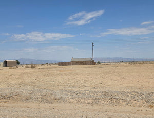 RESIDENTIAL LOT NEAR COMMERCIAL AREA AND HIGHWAY 86!! LOW MONTHLY PAYMENTS OF $470.00   2034 & 2036 Citrus Ave., Salton City, CA 92275 APN: 016-412-010-000 & 016-412-011-000