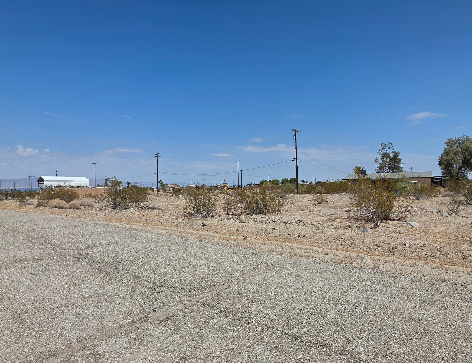 BEAUTIFUL COMBO LOT LOCATED A FEW BLOCK FROM ELEMENTARY SCHOOL!!  LOW MONTHLY PAYMENT OF $500.00  2504 & 2506 Sea Oasis Ave., Salton City, CA 92275 APN: 009-423-015-000 & 009-423-016-000