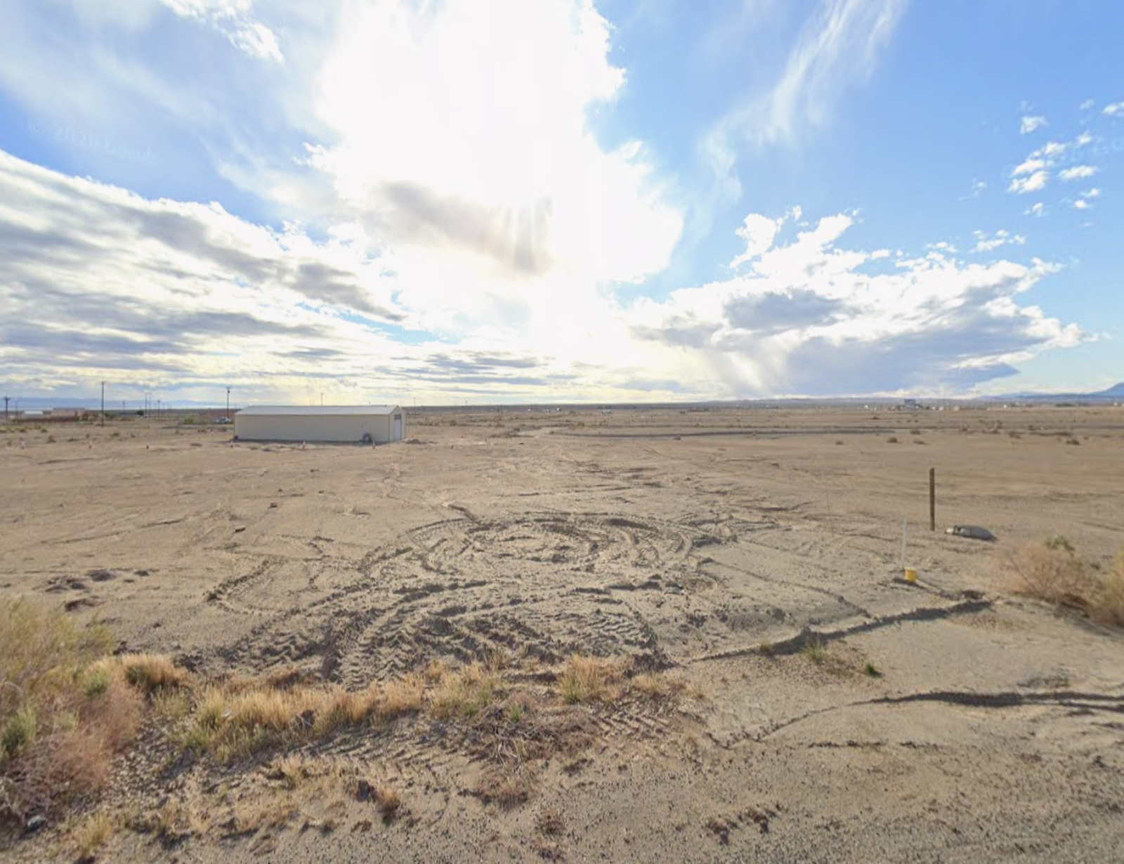 OVERSIZED COMMERCIAL LOT NEAR HIGHWAY 86!! LOW MONTHLY PAYMENTS OF $325.00   2074 Salton Dr., Salton City, CA 92275 APN: 015-501-021-000