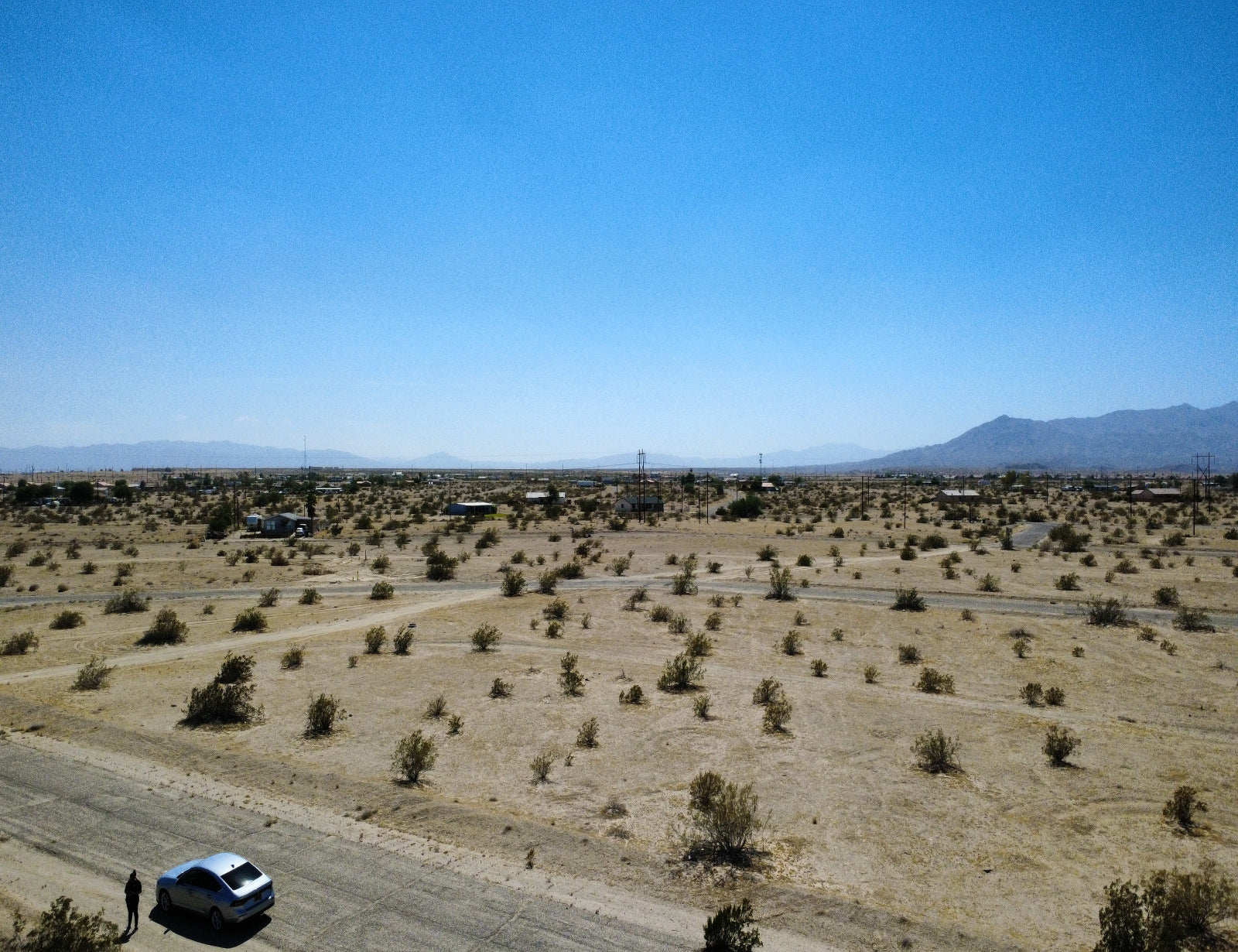 GREAT RESIDENTIAL LOT NEAR HIGH SCHOOL!! LOW MONTHLY PAYMENTS OF $215.00   2307 Shore Jewel Ave., Salton City, CA 92275 APN: 012-092-009-000
