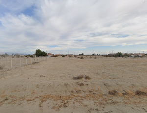 RESIDENTIAL LOT NEAR HIGH SCHOOL!! LOW MONTHLY PAYMENTS OF $235.00   2312 Shore Hawk Ave., Salton City, CA 92275 APN: 012-173-008-000