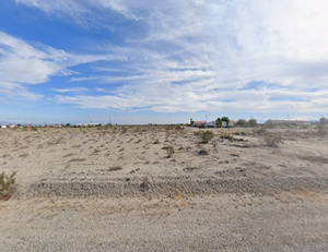 RESIDENTIAL LOT ONE BLOCK FROM HIGH SCHOOL!! LOW MONTHLY PAYMENTS OF $225.00   2444 Shore King Ave., Salton City, CA 92275 APN: 012-144-010-000