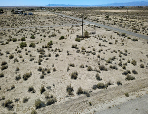 BEAUTIFUL SCENERY RESIDENTIAL LOT LOCATED NEAR LAKE!! LOW MONTHLY PAYMENTS OF $250.00  791 Hilo Ave., Salton City, CA 92275  APN: 017-475-002-000 - Get Land Today
