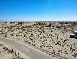 PRE-SALE STARTS 10/20/25!! RESIDENTIAL LOT WITH BEAUTIFUL SCENERY OF THE LAKE AND MOUNTAINS!! LOW MONTHLY PAYMENTS OF $200.00  791 Kahoolawe Ave., Salton City, CA 92274 APN: 017-474-002-000 - Get Land Today
