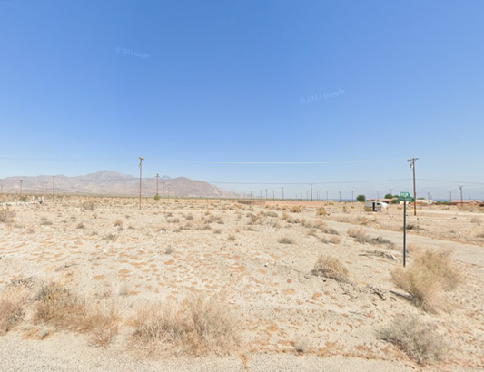 NEW!! CORNER LOT IN A BEAUTIFUL AREA IN VISTA DEL MAR WITH AMAZING SCENERY!!  LOW MONTHLY PAYMENTS OF $225.00  2939 Boston Ave., Salton City, CA 92274 APN: 001-801-003-000