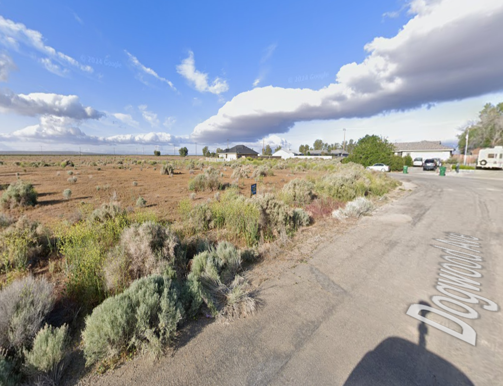 GREAT RESIDENTIAL LOT LOCATED NEAR NEWER BUILT HOMES AND MAIN STREET!! LOW MONTHLY PAYMENTS OF $310.00   DOGWOOD AVE., CALIFORNIA CITY, CA 93505  APN: 211-192-02-00-4 - Get Land Today
