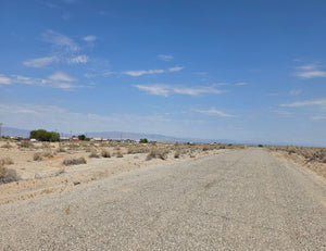 RESIDENTIAL LOT IN A QUIET AREA IN SALTON CITY!! LOW MONTHLY PAYMENTS OF $200.00  930 Fuente Ave., Salton City, CA 92274 APN: 016-021-007-000