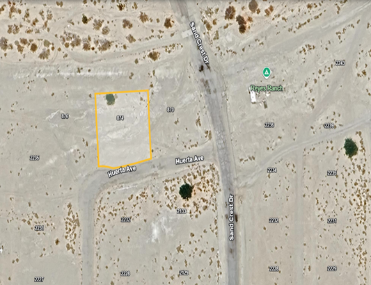 OVERSIZED RESIDENTIAL LOT IN A QUIET AREA IN SALTON CITY WITH A BEUTIFUL SCENERY!! LOW MONTHLY PAYMENTS OF $160.00  874 Hacienda Pk., Salton City, CA 92275 APN: 016-031-014-000