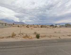 AMAZING RESIDENTIAL LOT ON MAIN ROAD RIGHT OFF OF HIGHWAY!! LOW MONTHLY PAYMENTS OF $600.00  2447 N. Marina Dr. & 2450 Sorrel Ave., Salton City, CA 92275  APN: 011-064-007-000 & 011-064-008-000