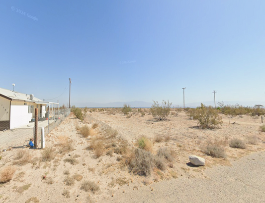 SOLD!! AMAZING OVERSIZED RESIDENTIAL LOT WITH BEAUTIFUL SCENERY!! LOW MONTHLY PAYMENTS OF $225.00  1116 Pacific St., Salton City, CA 92274 APN: 008-031-007-000