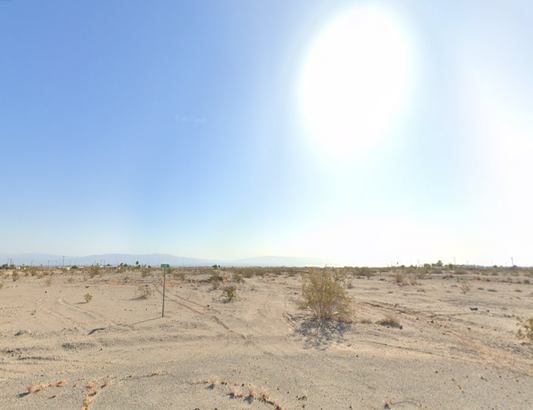 NEW!! GREAT OVERSIZED RESIDENTIAL LOT NEAR MAIN STREET!! LOW MONTHLY PAYMENTS OF $160.00  2512 Sea Nymph Ave., Salton City, CA 92275 APN: 009-333-004-000 - Get Land Today