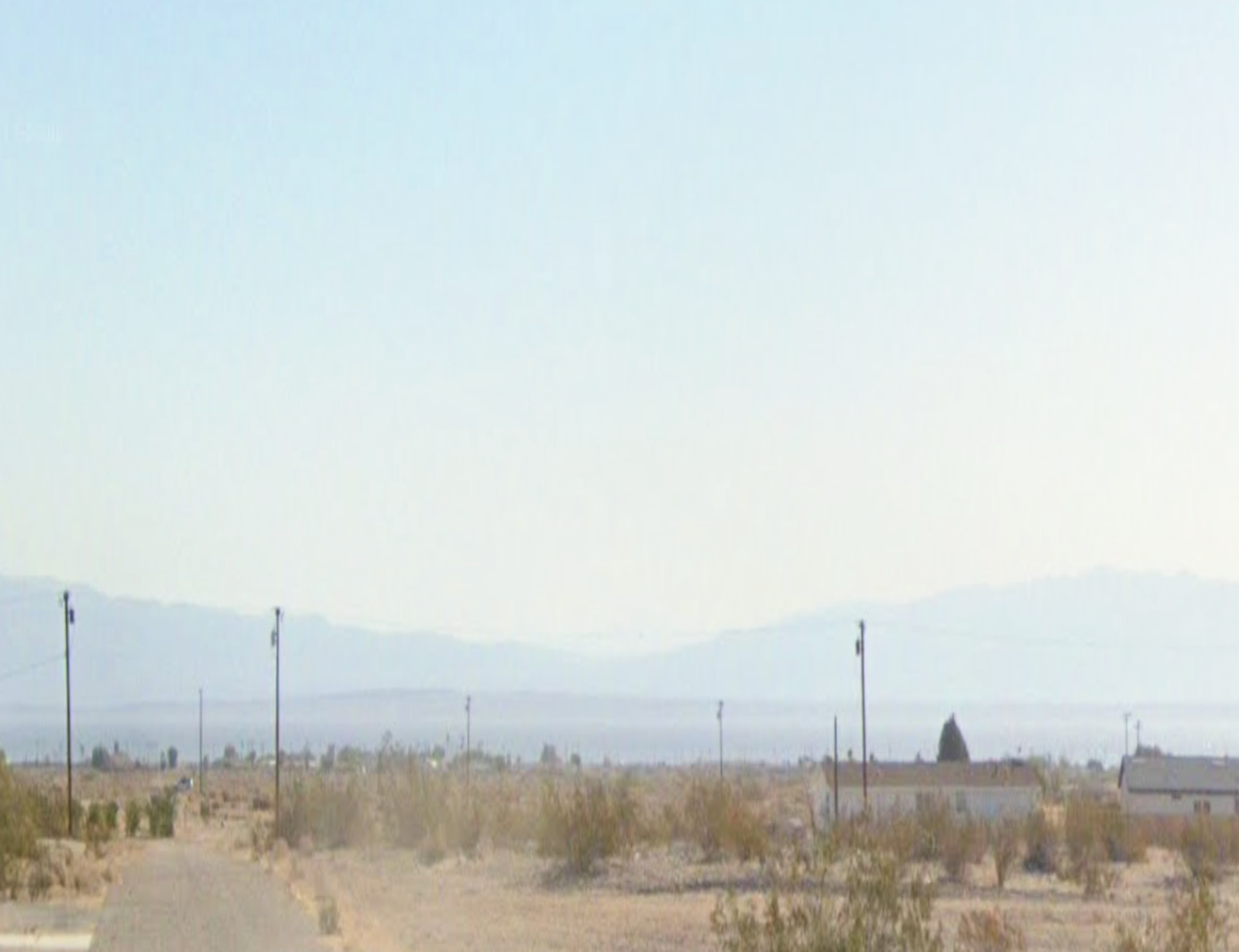 GREAT RESIDENTIAL LOT WITH A BEAUTIFUL VIEW OF THE LAKE AND THE MOUNTAINS!! LOW MONTHLY PAYMENTS OF $175.00  2538 Sea Wind Ave., Salton City, CA 92275 APN: 009-343-010-000