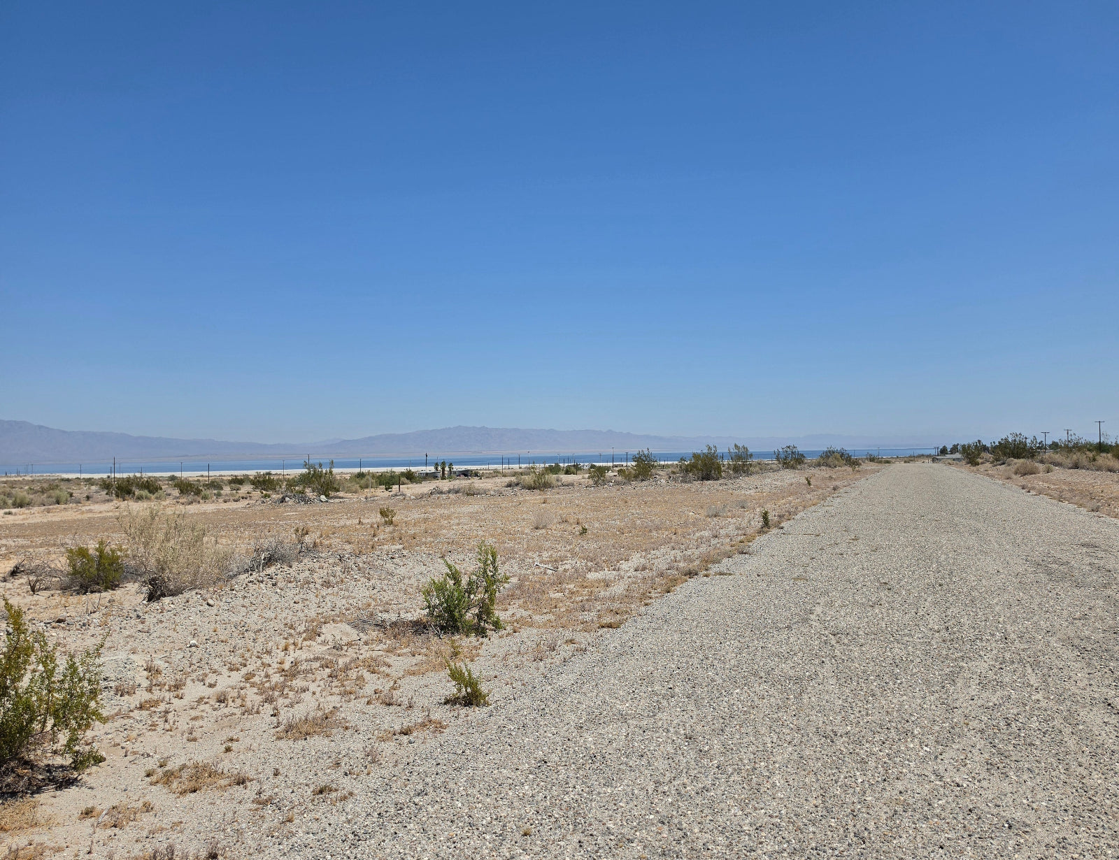 RESIDENTIAL LOT LOCATED NEAR HIGH SCHOOL IN A QUIET AREA!! LOW MONTHLY PAYMENTS OF $250.00  991 Redondo Ave., Salton City, CA 92275  APN: 010-454-005-000 - Get Land Today