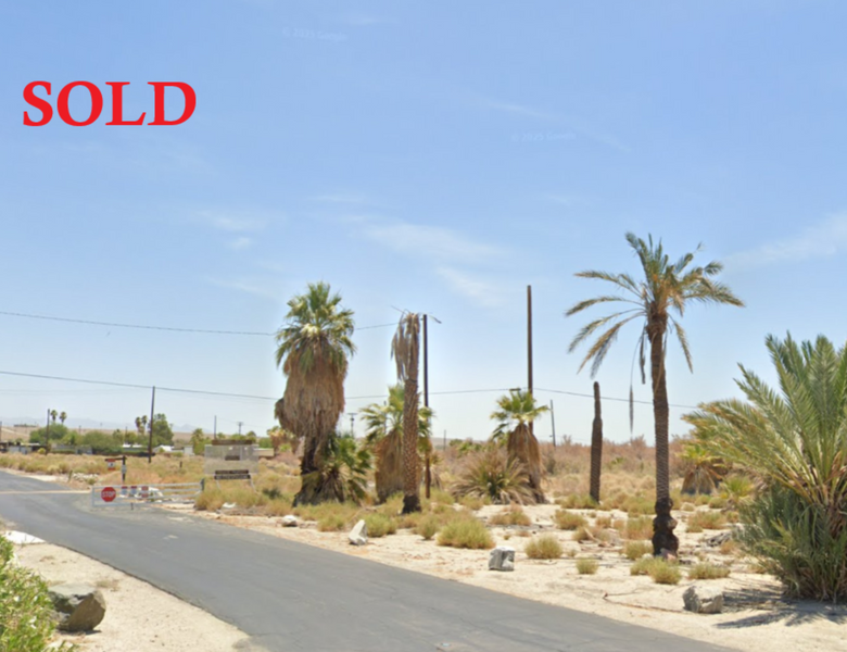 RIVERSIDE COUNTY!! LAKE FRONTAGE LOT IN A PRIVATE AREA IN NORTHSHORE!!  LOW MONTHLY PAYMENTS OF $300.00  APN: 723-261-036