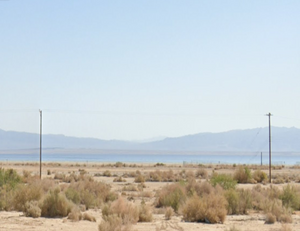 NEW!! RESIDENTIAL LOT 2 BLOCKS FROM LAKE, AMAZING SCENERY!! LOW MONTHLY PAYMENTS OF $175.00  2546 Treasure Dr., Salton City, CA 92275 APN: 010-471-017-000