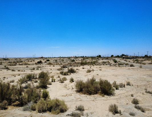 SIDE BY SIDE COMBO LOTS ON MAIN ROAD WITH BEAUTIFUL SCENERY!! LOW MONTHLY PAYMENTS OF $500.00  2547 Seaview Dr., Salton City, CA 92275 APN: 010-464-002-000 & 010-464-003-000