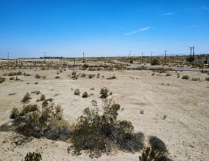 SIDE BY SIDE COMBO LOTS NEAR SALTON SEA LAKE!! LOW MONTHLY PAYMENTS OF $500.00  948 & 946 Flamingo Ave., Salton City, CA 92275 APN: 010-304-003-000 & 010-304-004-000